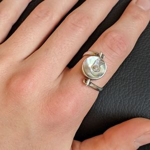 Size 9 sterling silver abalone ring